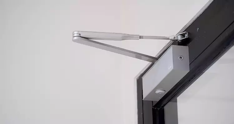 Screen Door Closer Installation in Navarre, FL