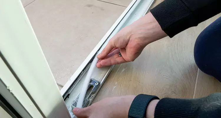 Garage Door Off Track Repair in Navarre, FL