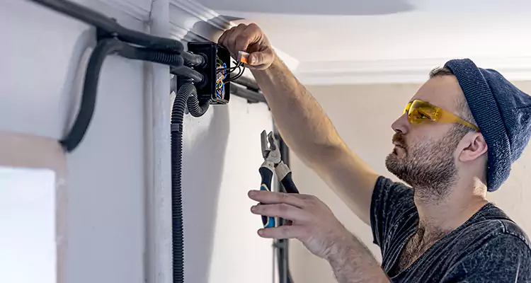 Garage Door Opener Cable Repair in Navarre, FL