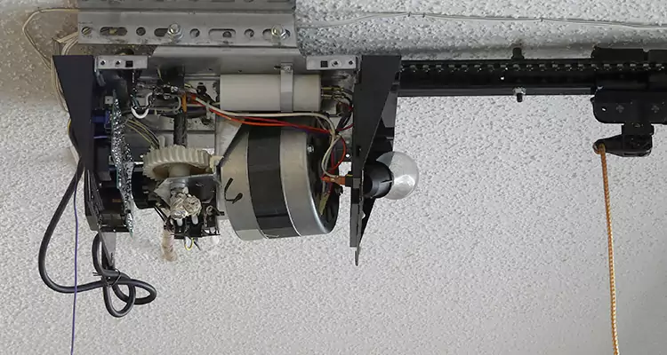 Emergency Garage Door Opener Repair in Navarre, FL