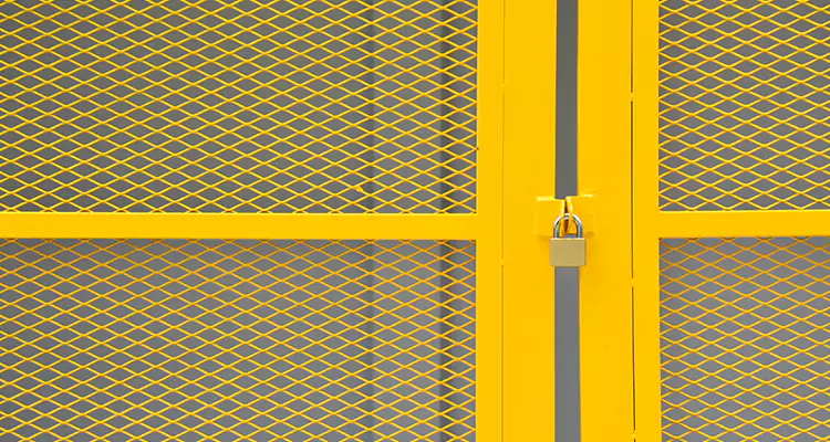 Steel Mesh Screen Door Repair in Navarre, FL