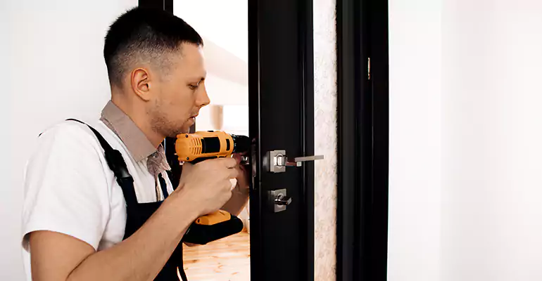 Aluminum Storefront Doors Repair in Navarre, FL