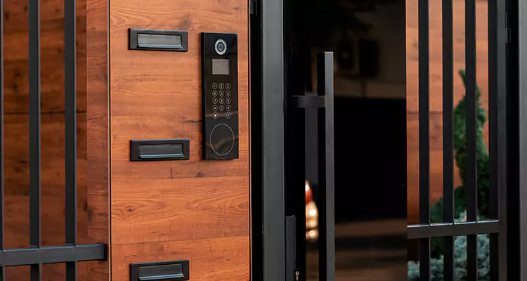 Automatic Door Maintenance in Navarre, FL