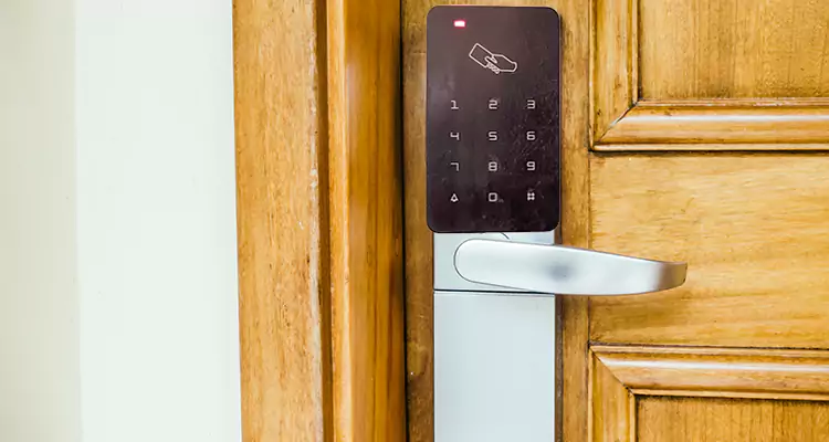 Keyless Hotel Door Locks Repair in Navarre, FL