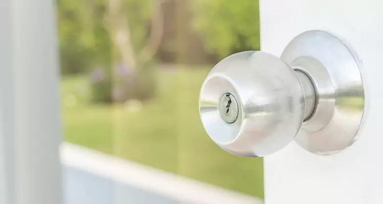 Patio Door Mechanism Jammed in Navarre, FL