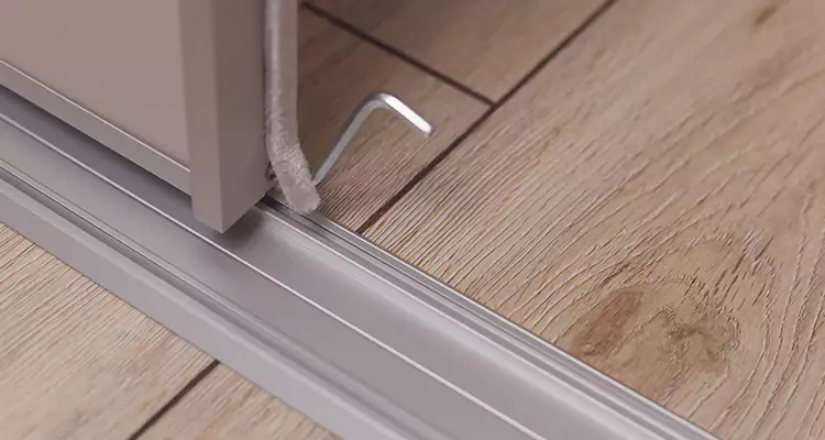 Squeaky Sliding Door Repair in Navarre, FL