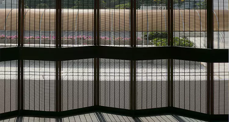 Front Screen Door Repair in Navarre, FL