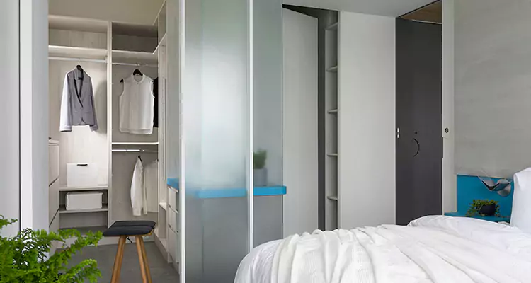 Closet Door Bi Fold Installation in Navarre, FL