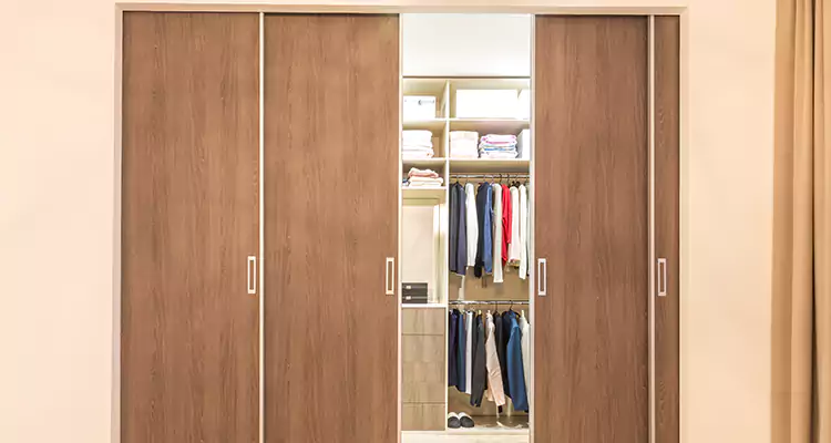 Sliding Closet Wardrobe Repairs in Navarre, FL