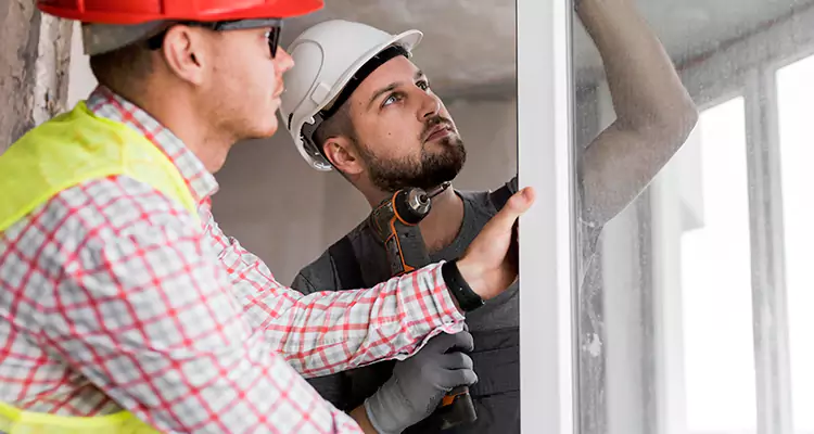 Vertical Crank Out Windows Repair in Navarre, FL